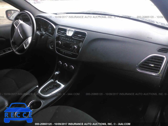 2011 Chrysler 200 1C3BC1FG2BN538770 image 4