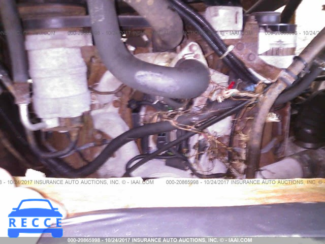 1995 CHEVROLET P30 1GBKP37F5S3303698 image 9