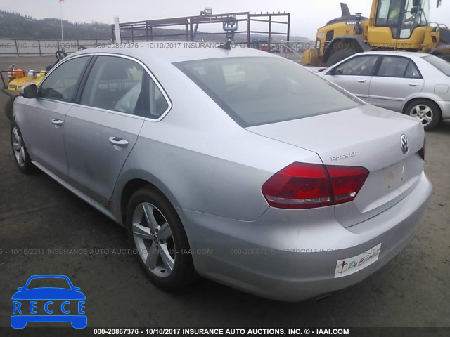 2013 VOLKSWAGEN PASSAT 1VWBP7A34DC049984 зображення 2