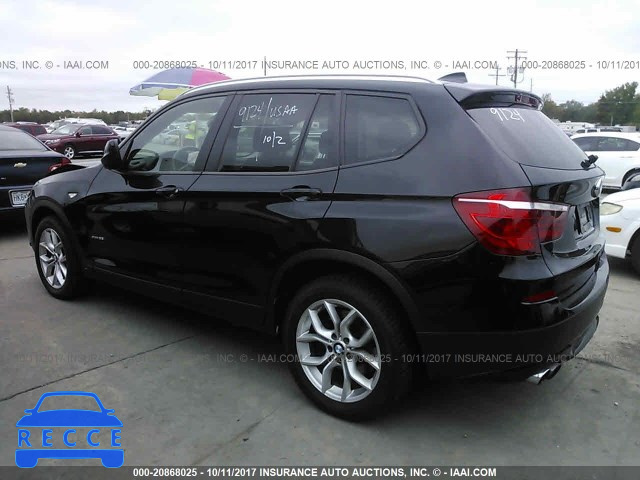 2011 BMW X3 5UXWX7C54BL734825 Bild 2