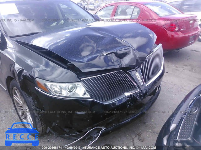 2013 Lincoln MKT 2LMHJ5AT0DBL54689 image 5