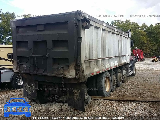 1997 MACK 700 CL700 1M2AD62C5VW004922 image 3