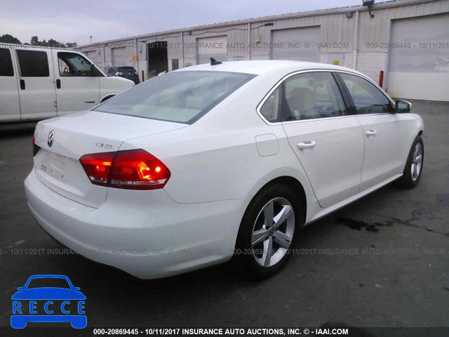 2014 Volkswagen Passat SE 1VWBT7A34EC092718 зображення 3