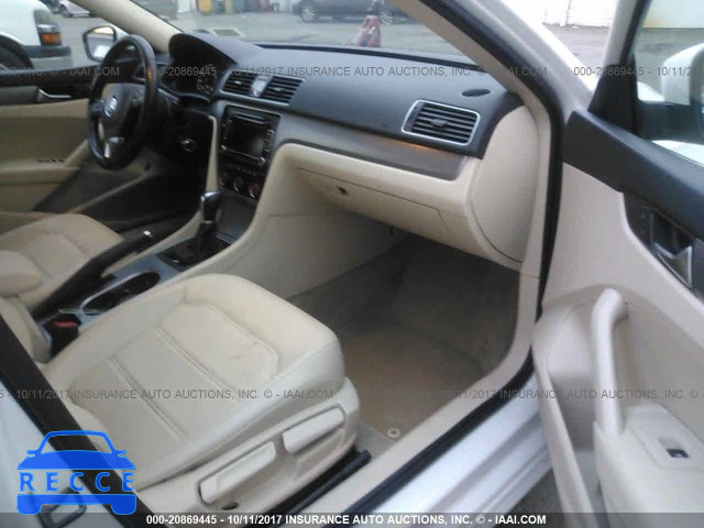 2014 Volkswagen Passat SE 1VWBT7A34EC092718 зображення 4