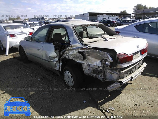1998 Honda Accord 1HGCG5640WA017675 image 2