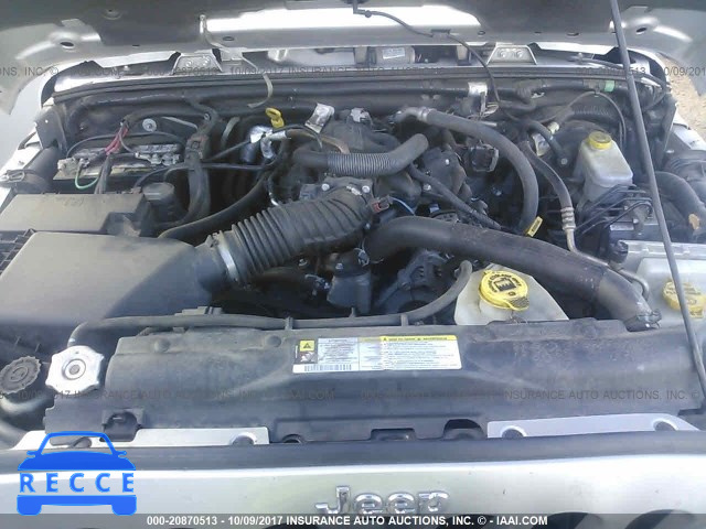 2009 Jeep Wrangler 1J8FA54119L760868 Bild 9