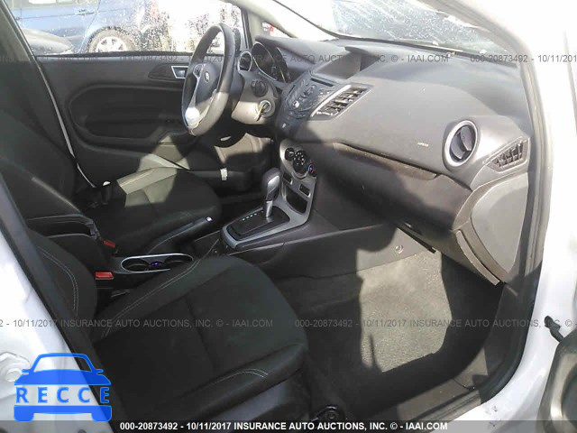 2015 Ford Fiesta 3FADP4EJ9FM118632 Bild 4