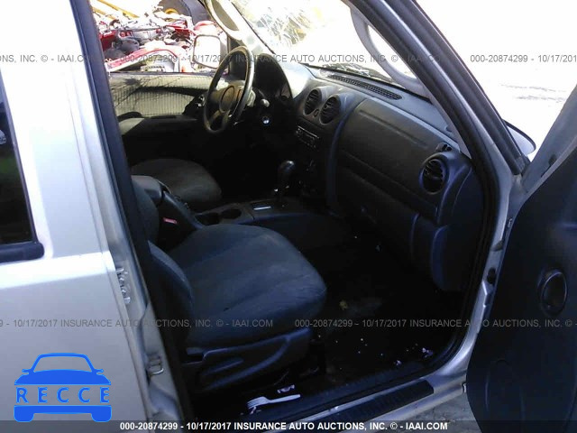 2002 Jeep Liberty 1J4GL48K82W352448 Bild 4