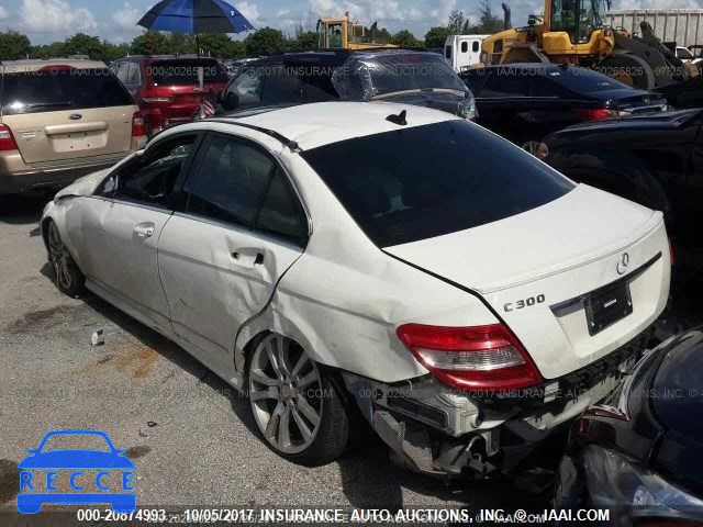 2011 Mercedes-benz C 300 WDDGF5EB5BA520346 image 2
