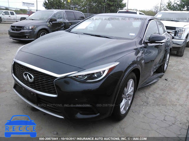2017 INFINITI QX30 SJKCH5CPXHA033845 image 1