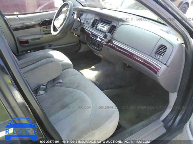 2000 Mercury Grand Marquis GS 2MEFM74W8YX742809 Bild 4