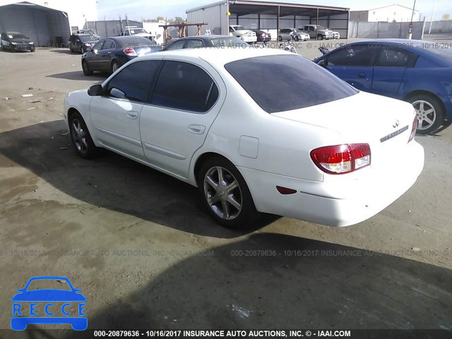 2002 Infiniti I35 JNKDA31AX2T028122 image 2