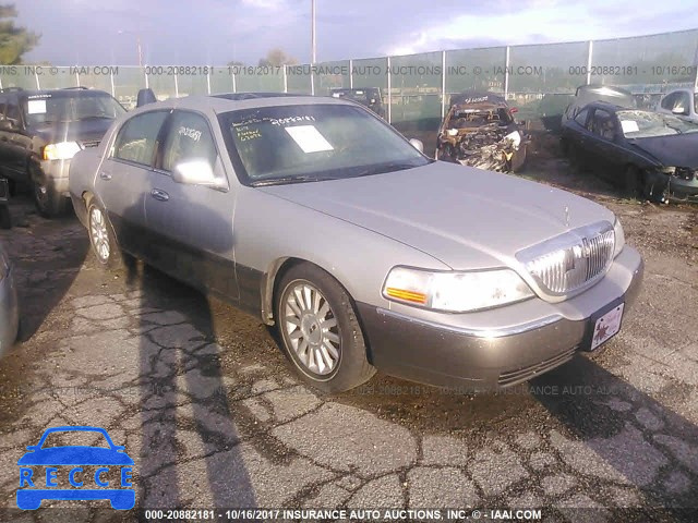 2004 Lincoln Town Car ULTIMATE 1LNHM83W64Y666935 зображення 0