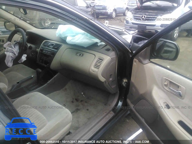 1998 Honda Accord 1HGCG5646WA022069 image 4