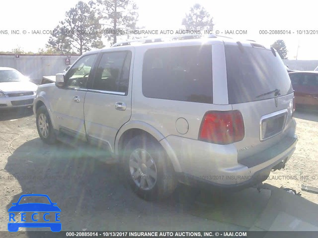 2004 Lincoln Navigator 5LMFU27R34LJ09774 image 2