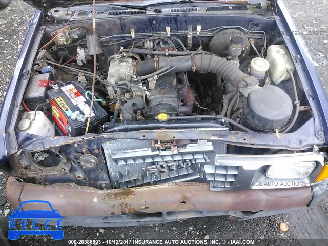 1995 Isuzu Conventional SHORT BED JAACL11L6S7212096 image 9