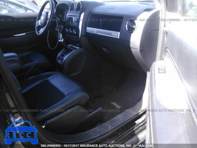 2016 Jeep Compass 1C4NJDEB0GD645951 image 4