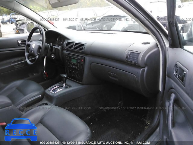 2005 Volkswagen Passat GLS WVWAD63B45P059673 image 4