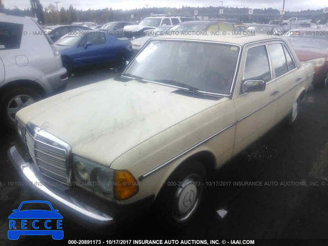 1982 Mercedes-benz 240 WDBAB23AXCB292729 Bild 1