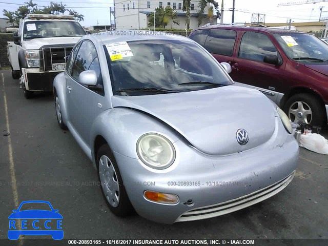 2000 Volkswagen New Beetle 3VWBA21C4YM476204 image 0