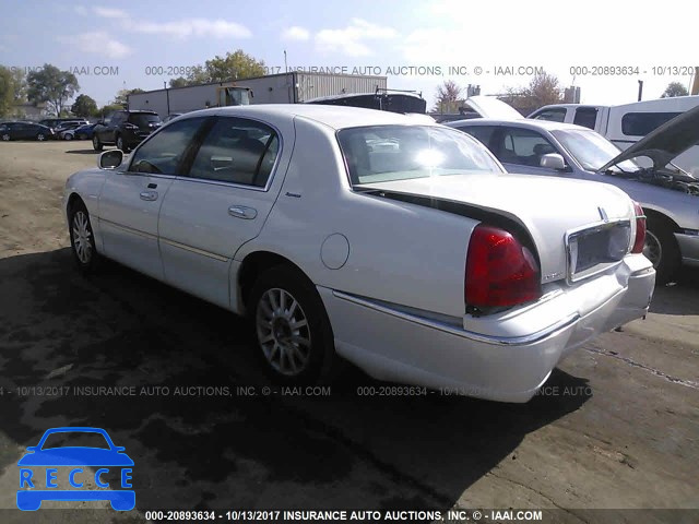 2006 Lincoln Town Car 1LNHM81W16Y611542 Bild 2