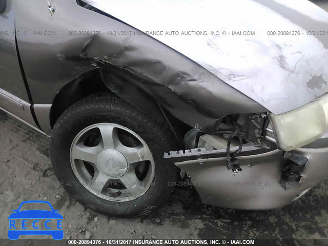 2001 Nissan Quest GXE 4N2ZN15T61D816106 image 5