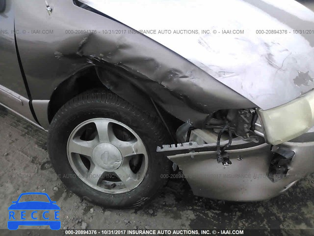 2001 Nissan Quest GXE 4N2ZN15T61D816106 Bild 5