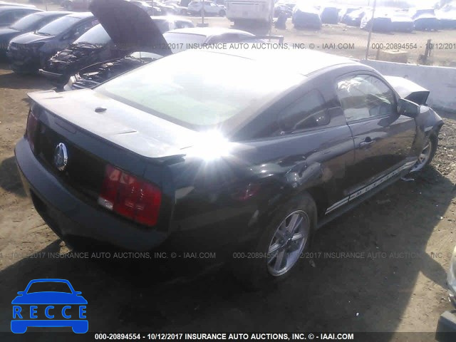 2007 Ford Mustang 1ZVFT80N275288996 зображення 3