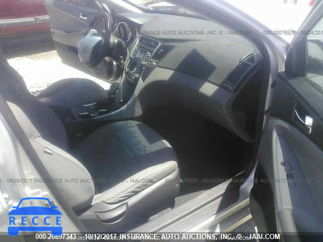 2011 Hyundai Sonata 5NPEB4AC2BH163190 image 4