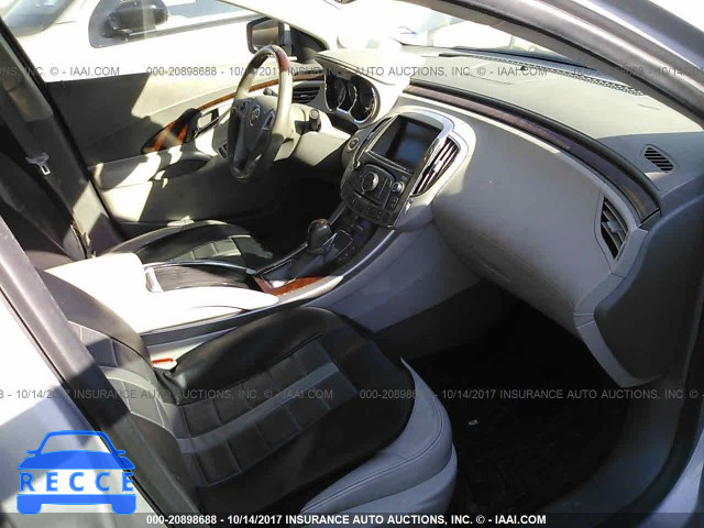 2010 Buick Lacrosse 1G4GE5GV9AF210024 image 4