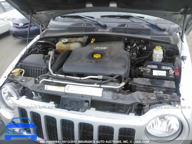 2006 Jeep Liberty 1J4GL48586W261812 image 9