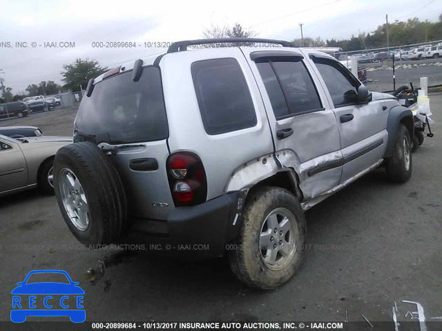 2006 Jeep Liberty 1J4GL48586W261812 image 3