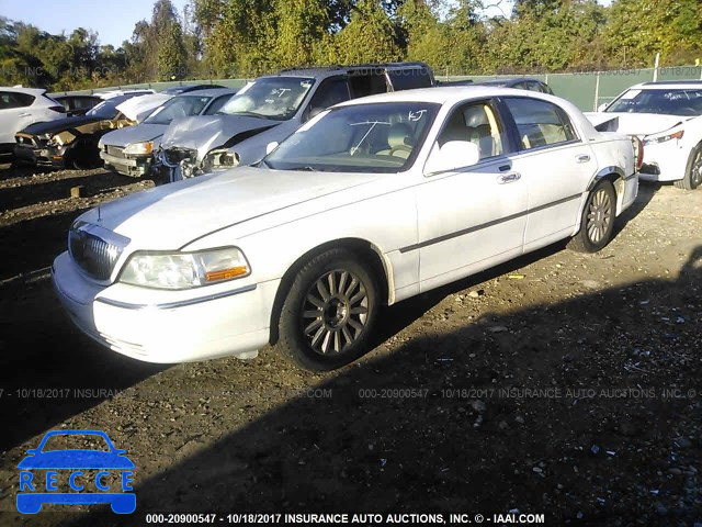 2003 Lincoln Town Car 1LNHM81W33Y618133 Bild 1