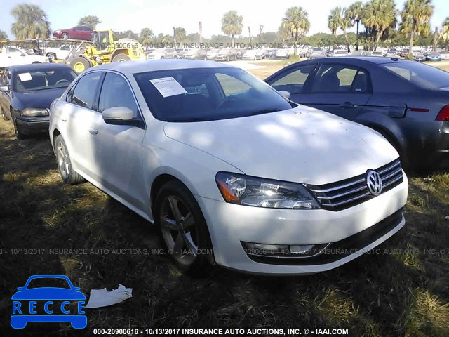 2015 Volkswagen Passat 1VWAS7A39FC094657 image 0