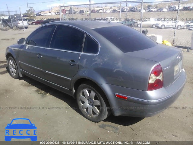 2005 VOLKSWAGEN PASSAT WVWAE63B05P023735 image 2