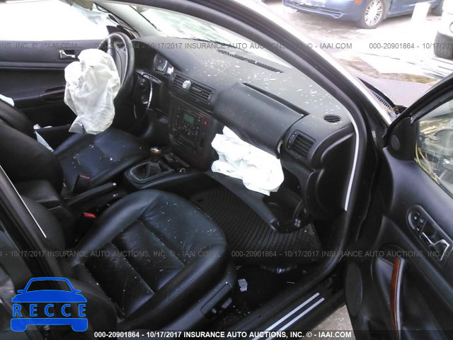 2003 VOLKSWAGEN PASSAT WVWRH63B63P352785 image 4