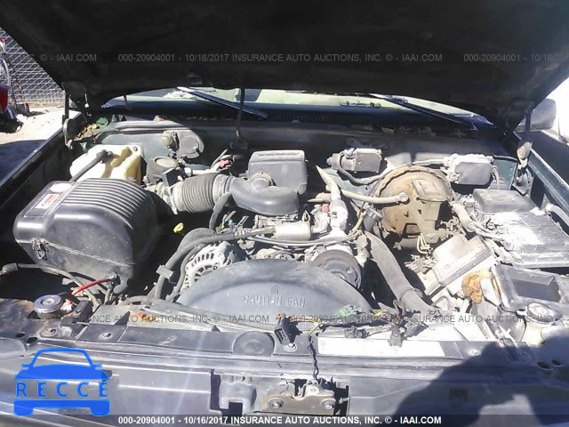 1996 Chevrolet Suburban C1500 3GNEC16R2TG155942 Bild 9