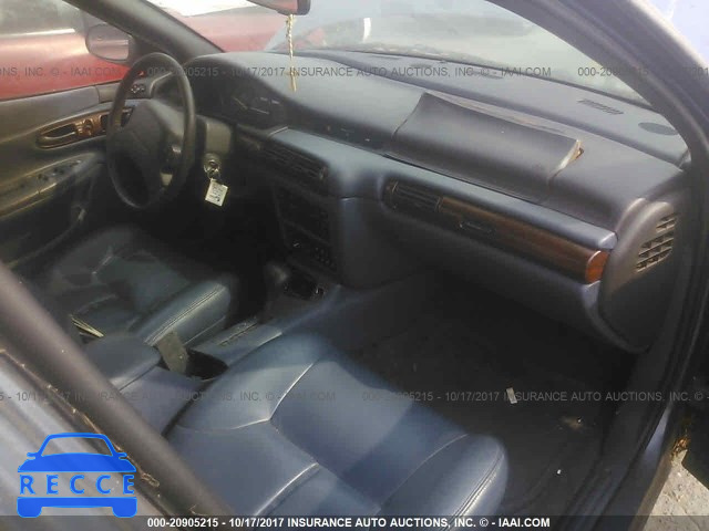 1994 CHRYSLER CONCORDE 2C3EL56F6RH158782 image 4