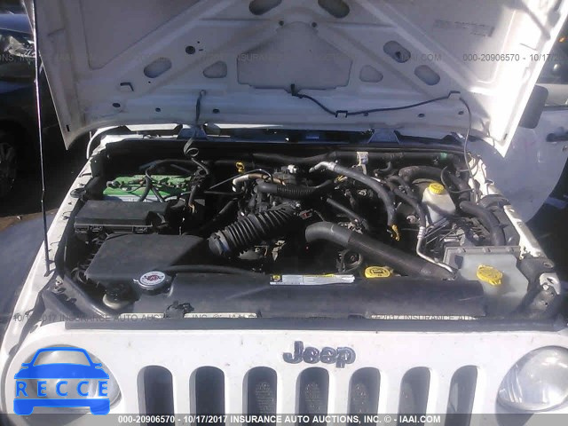 2008 Jeep Wrangler Unlimited X 1J4GA39108L597468 зображення 9