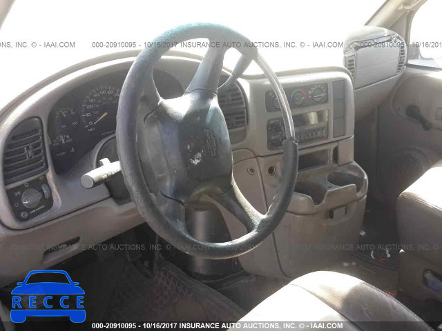 2004 Chevrolet Astro 1GCDM19XX4B110754 image 4