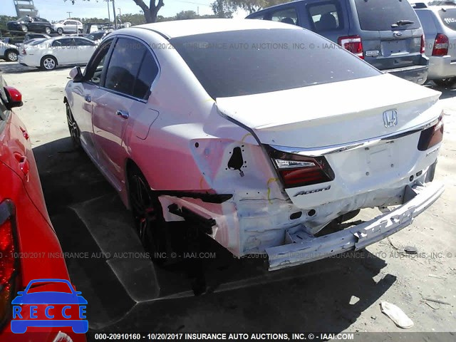 2016 Honda Accord 1HGCR2F58GA150087 Bild 2