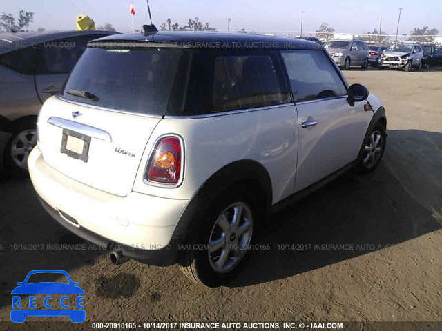 2010 Mini Cooper WMWMF3C55ATZ24004 image 3