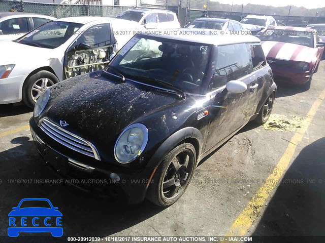 2005 Mini Cooper WMWRC33595TK62562 image 1