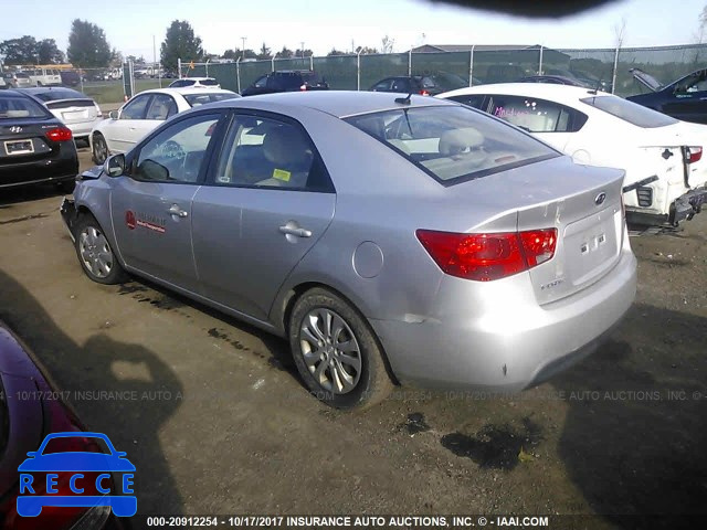 2010 KIA Forte KNAFT4A24A5291824 image 2