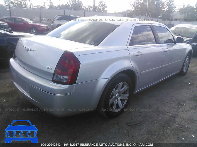 2005 CHRYSLER 300 2C3JA53G35H553207 image 3