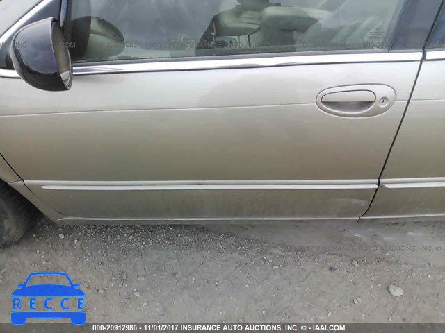 2002 Chrysler 300M 2C3HE66G52H146795 image 8