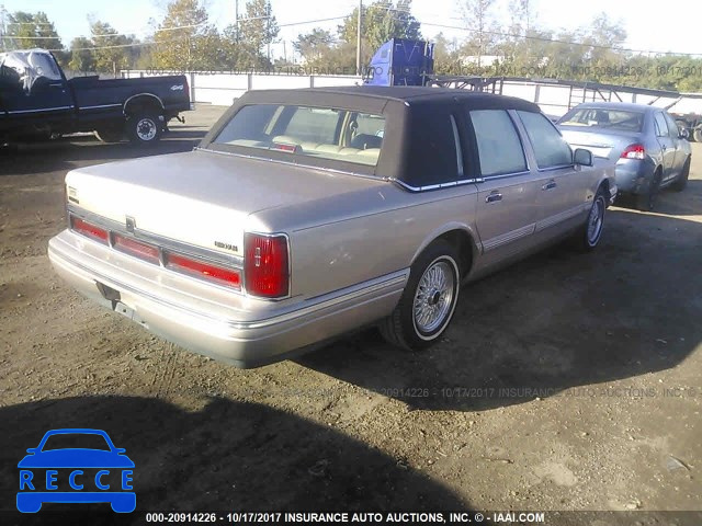 1997 Lincoln Town Car SIGNATURE/TOURING 1LNLM82W1VY645679 Bild 3