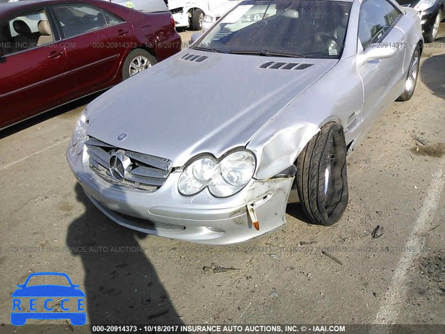 2004 Mercedes-benz SL WDBSK75F24F077737 Bild 5