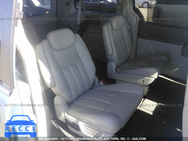 2008 Chrysler Town and Country 2A8HR54P78R709984 Bild 7