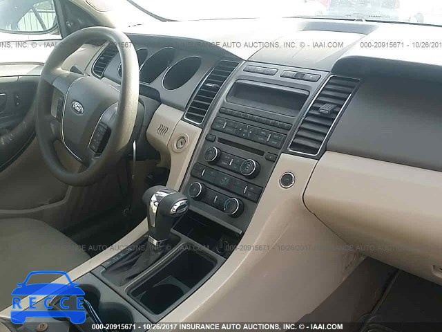 2010 Ford Taurus 1FAHP2DW1AG104973 image 4
